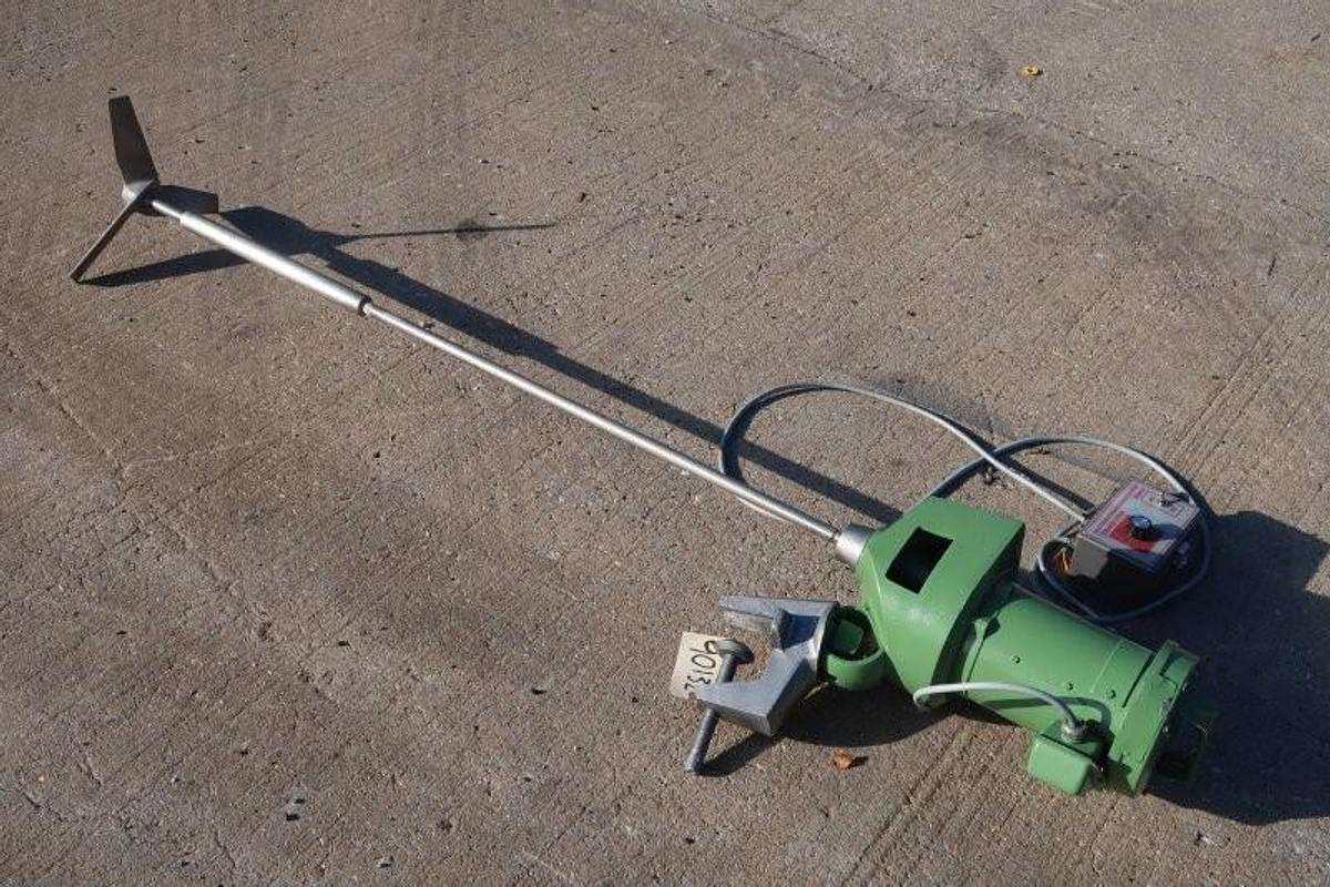 Used Lightnin Type TPR Clamp-On Portable Agitator