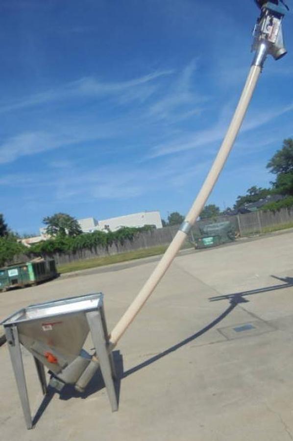 Used Flexicon 4 In. Diameter Flexible Screw Conveyor With Hopper Prebreaker