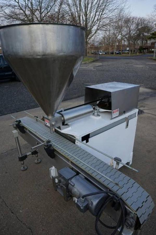 Used Simplex Single Piston Filler, Large Piston