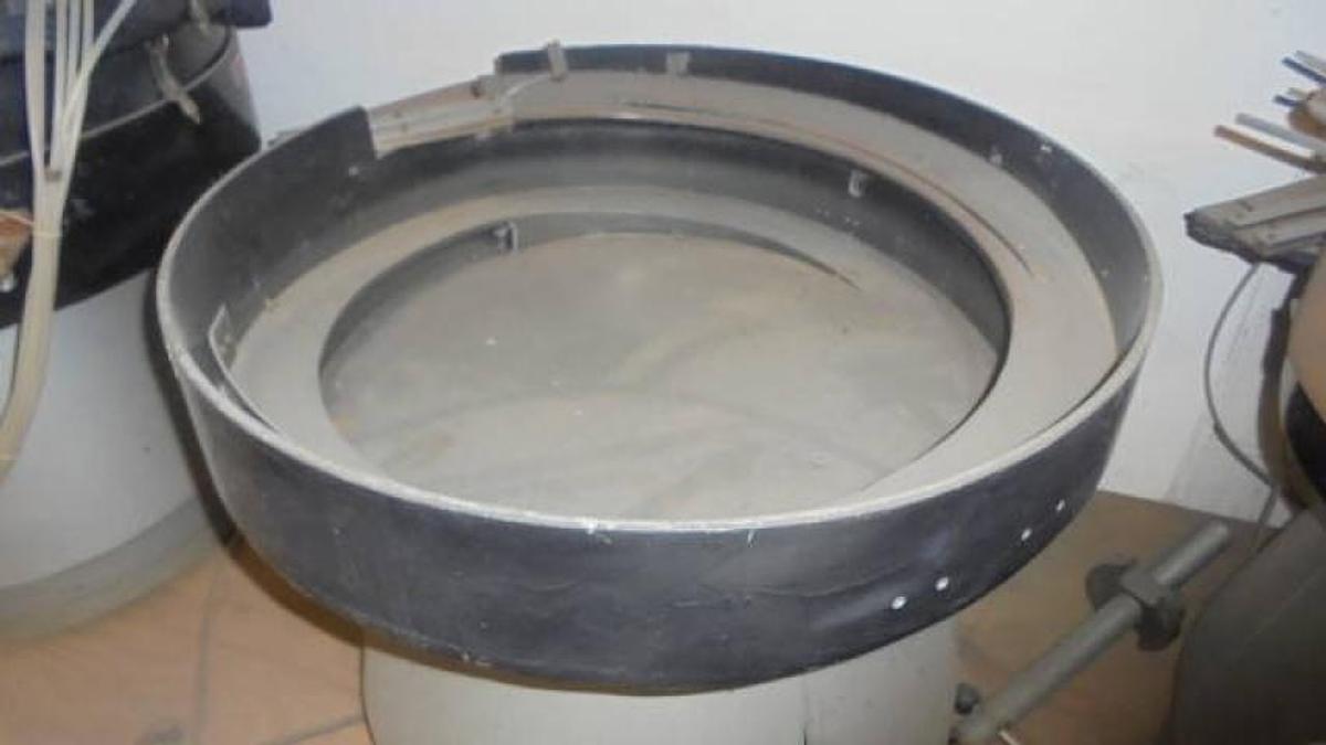 Used Automation Devices “Peeco” 28″ Dia. Vibratory Feeders (6)