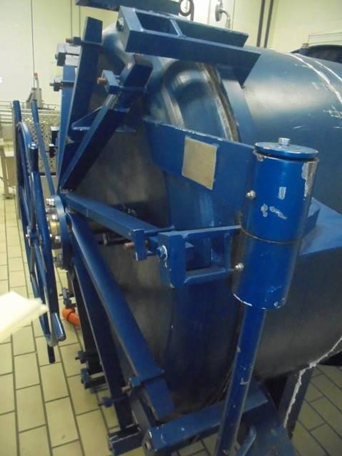 Used 5 Ft. Diameter X 11 Ft. Long Horizontal Retort With Controls, MFG. 2010
