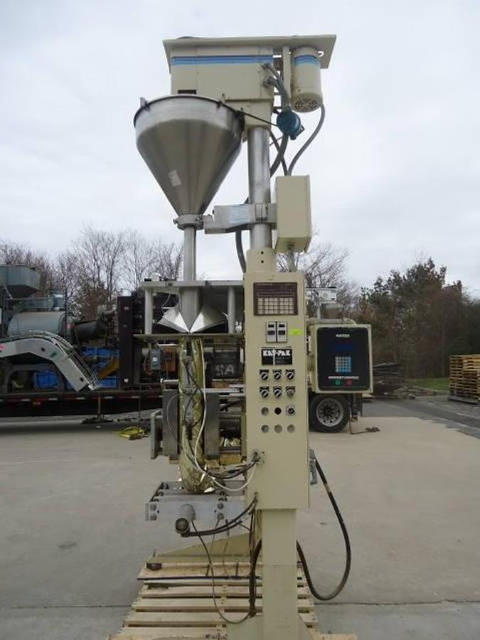 Used Key-Pak Form/Fill/Seal With Auger Filling Head