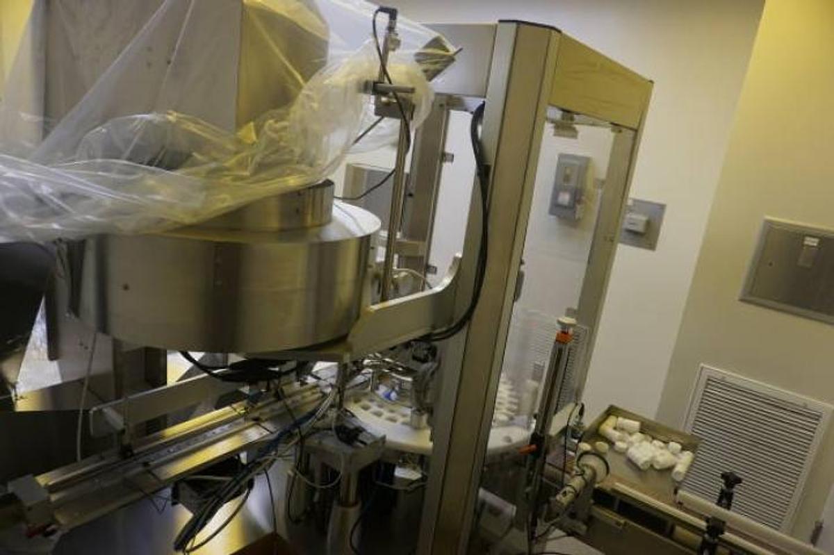 Used Aesus and Pharma Packaging Systems Fully Automatic Tablet/Capsule Bottling Line