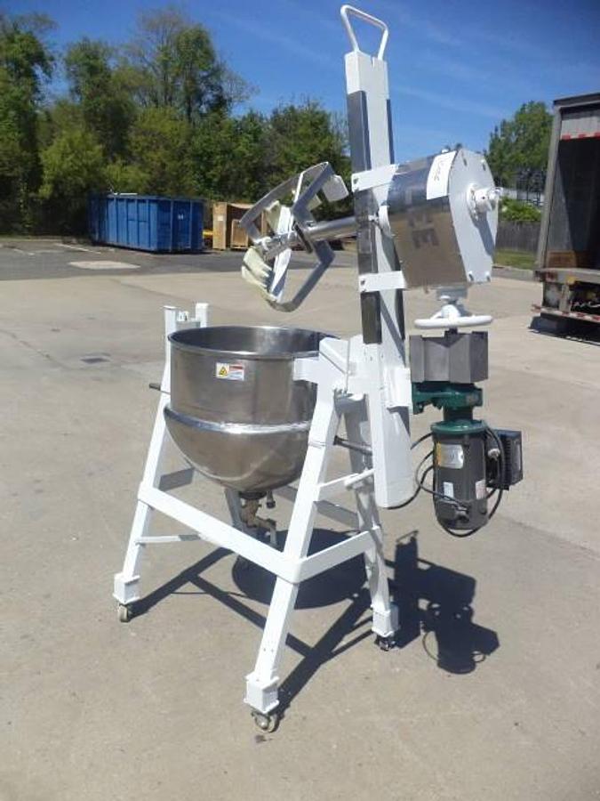 Used 40 Gallon Lee SS Double Motion Mix Kettle, 90 PSI Jacket