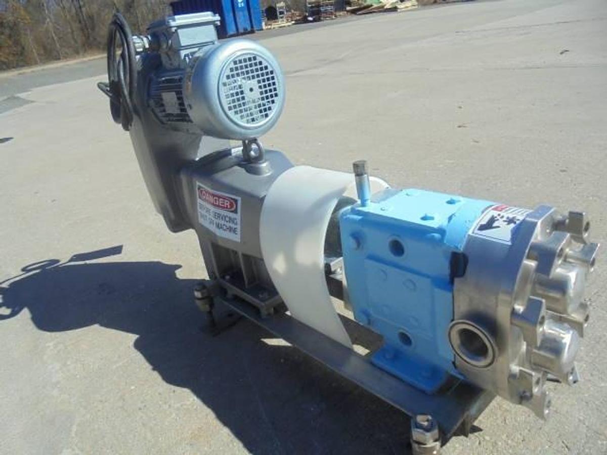 Used Waukesha 030 Stainless Positive Displacement Pump, 1.5 HP, Vari Speed