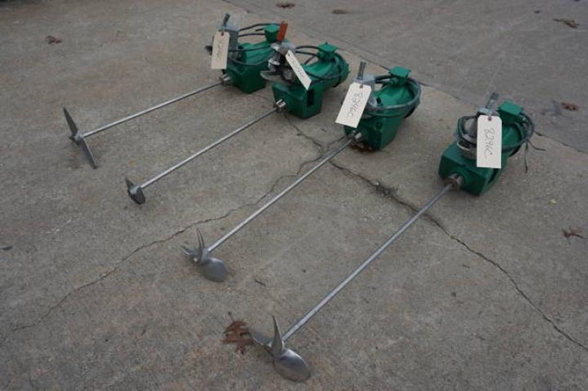 Used Lightnin XJ-30 Clamp On Propeller Mixers (4)