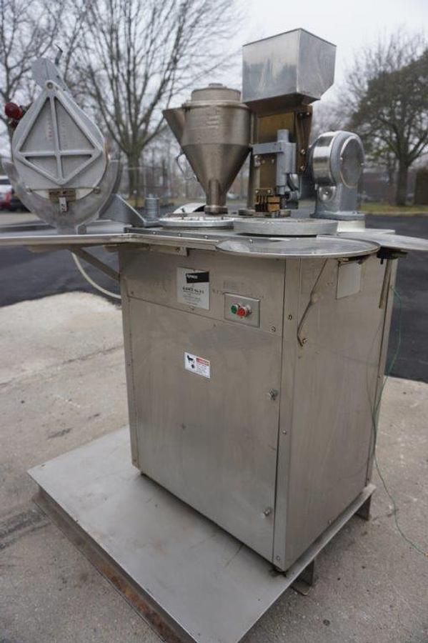 Used Elanco 8S Semi-Automatic Encapsulator, 15,000/Hr.