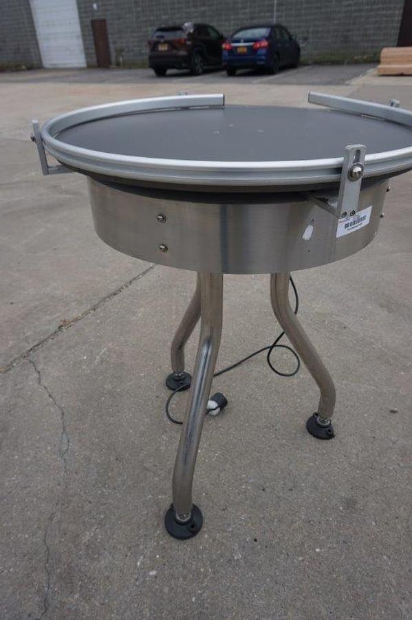 Used 28 In. Diameter Rotary Unscrambling/Accumulating Table, Variable Speed