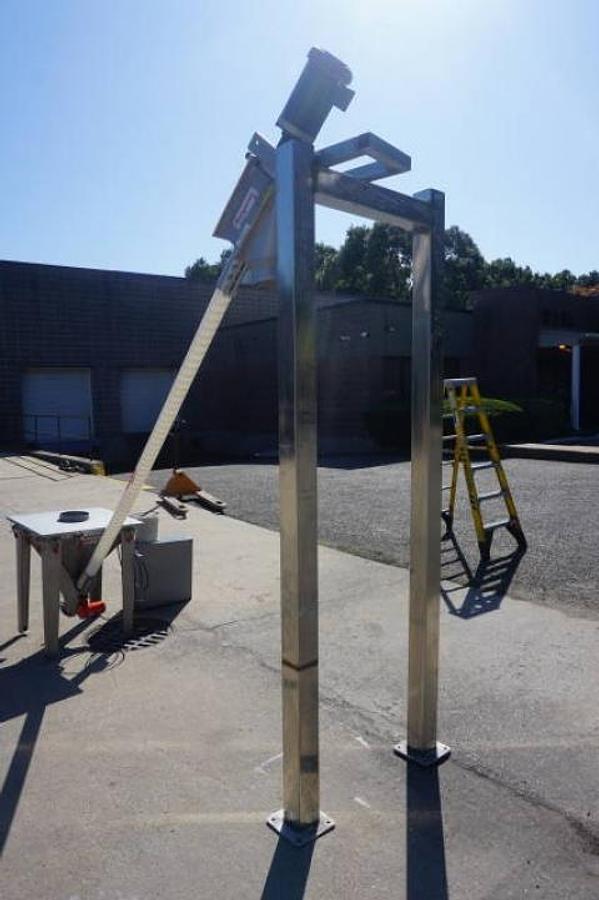 Used Flexicon 2-1/2 In. Diameter Flexible Screw Conveyor With Vibrator