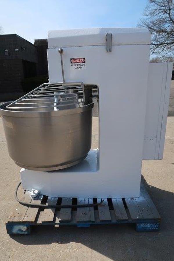 Used Hobart HF250 Spiral Dough Mixer