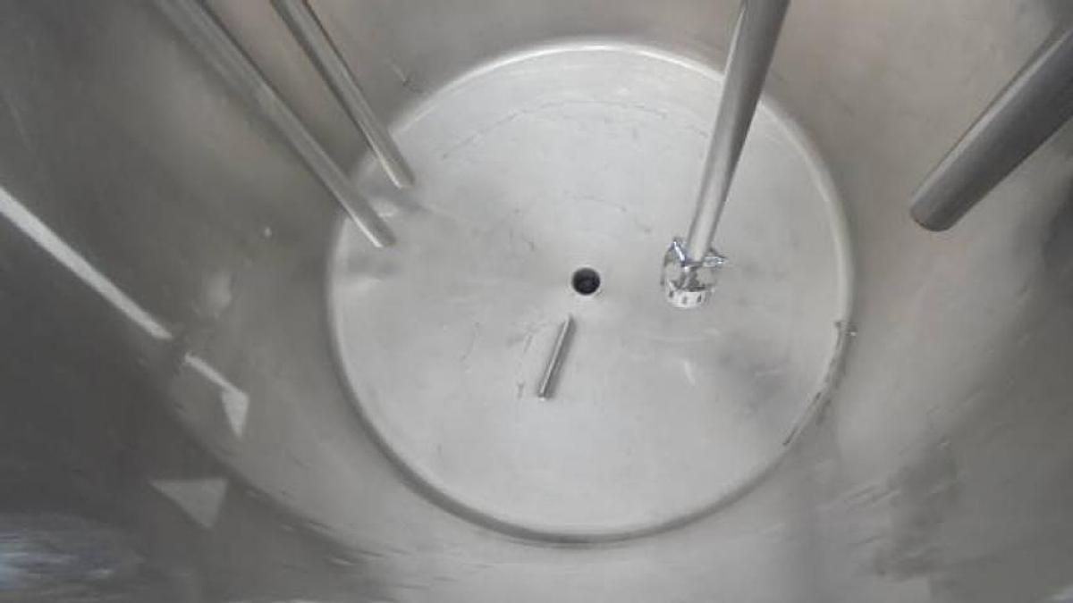 Used 233 Gallon Viatec SS Tank with Admix Rotosolver, 180 PSI Jacket