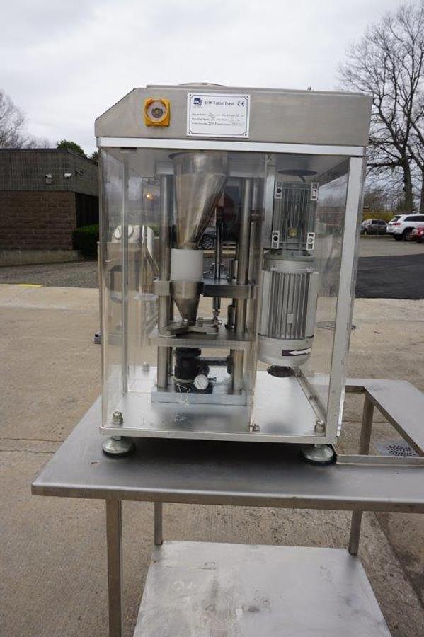 Used LFA Single Punch Tablet Press, 25 mm Maximum Diameter