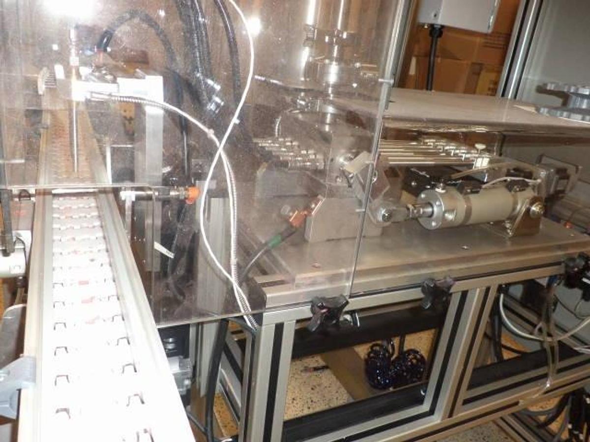 Used Cavalla Six Piston Hot Filling System With Conveyor & Capper