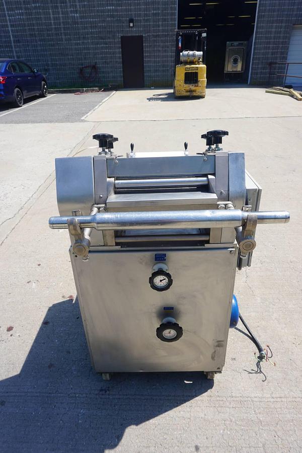 Used Toresani CISF-300A Pasta Sheeter/Cutter