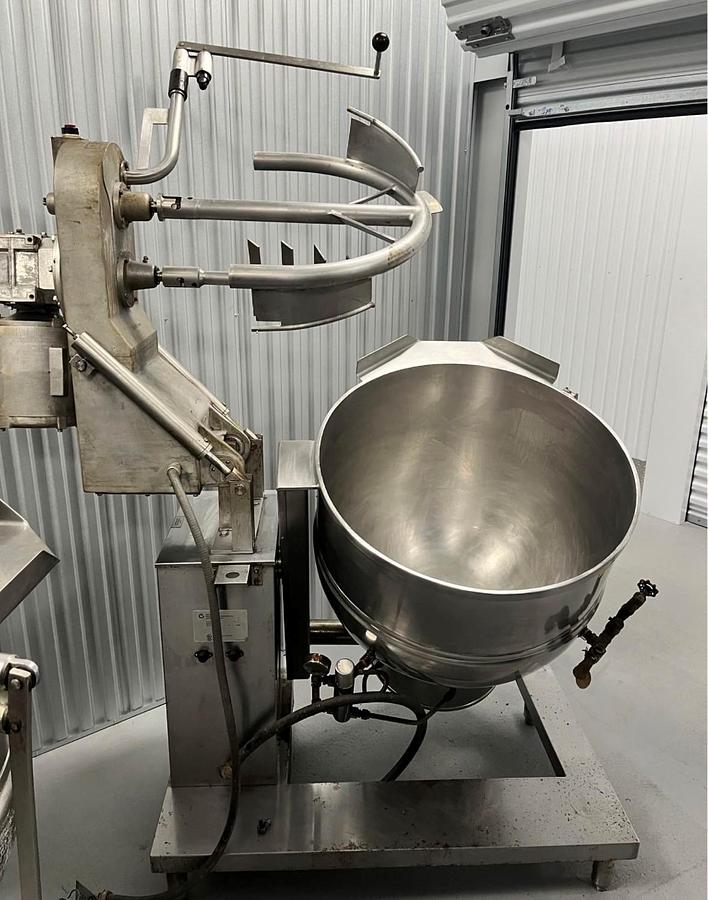 Used Groen 60 Gallon Self-Contained Electric Kettle