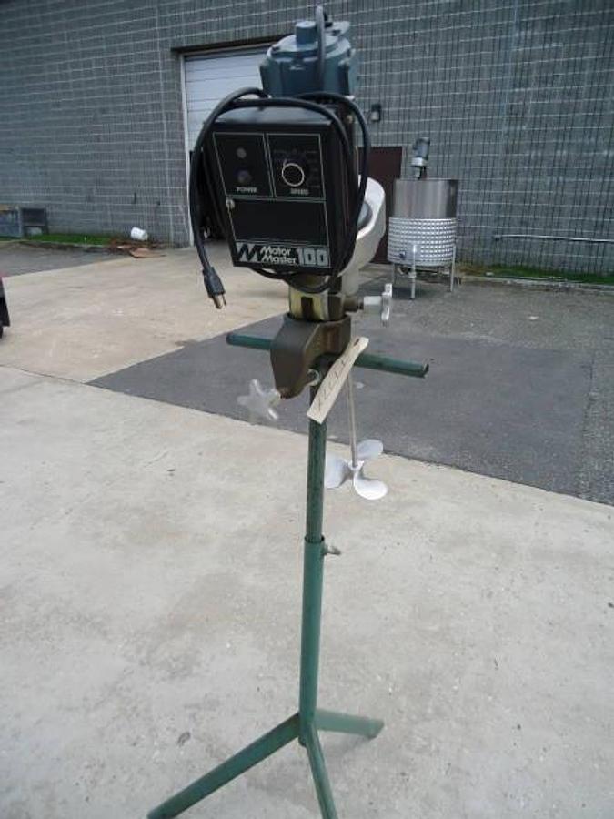 Used Mixmor 1/3 Hp Single Phase Portable Agitator, Variable Speed