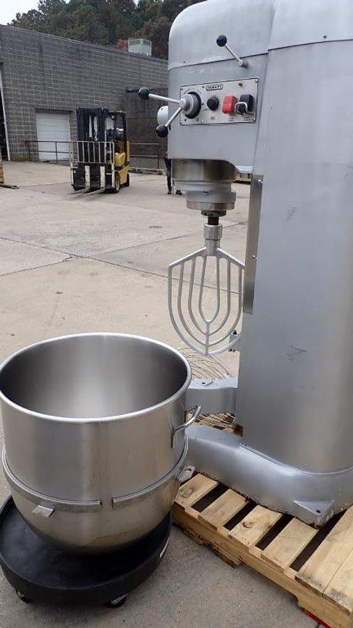 Used Hobart V-1401 Planetary Bowl Mixer, 5 HP