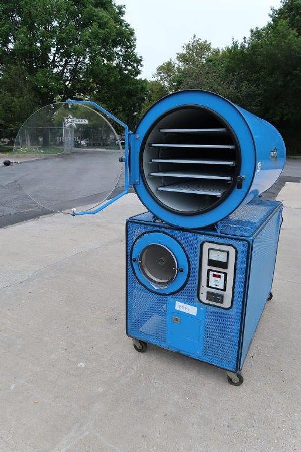 Used Northstar 2452 Freeze Dryer, Single Phase Electrics