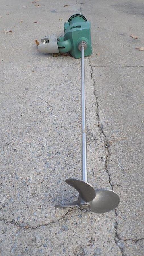 Used Lightnin .87 HP Clamp On Portable Mixer