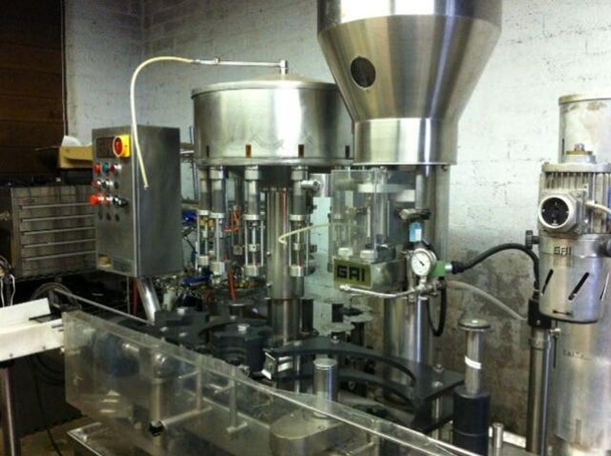 Used GAI 2502 MonoBlock Wine Filling Line