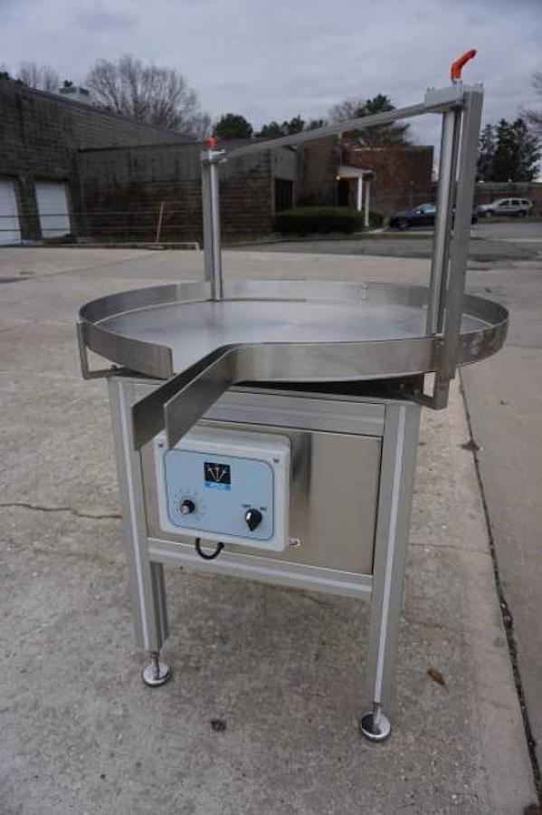 Used 36 In. Dia Aesus Systems Rotary Unscrambling/Accumulating Table, Variable Speed