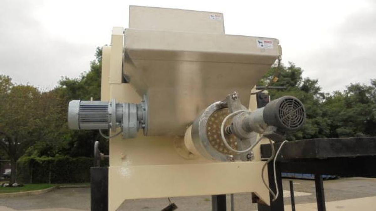 Used La Parmigiana D80S Pasta Extruder, 80 Kg. Per Hour