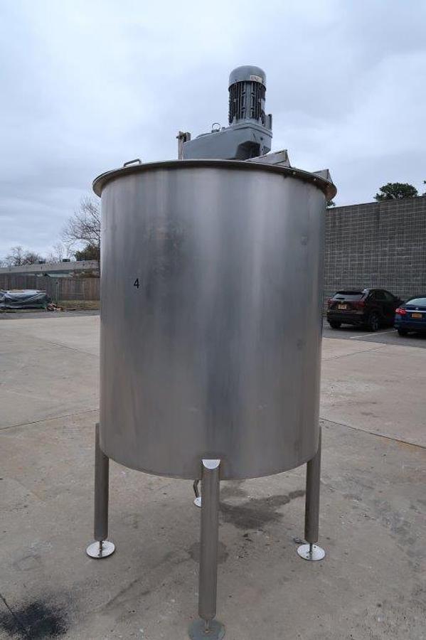 Used 600 Gallon Type 316 Stainless Mixing Tank,  Cone Bottom