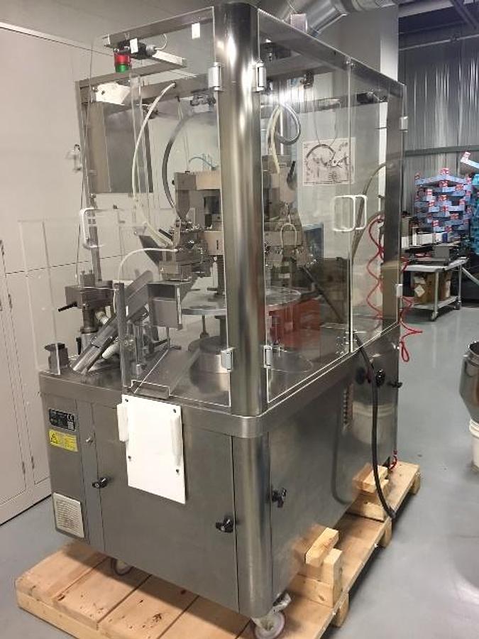 Used IMA C960 Hot air plastic tube filling machine, touch screen