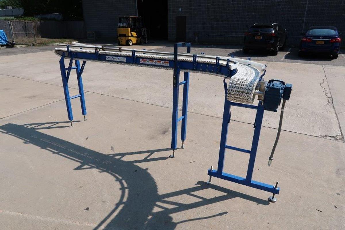 Used Span Tech 90 Degree Motorized Conveyor