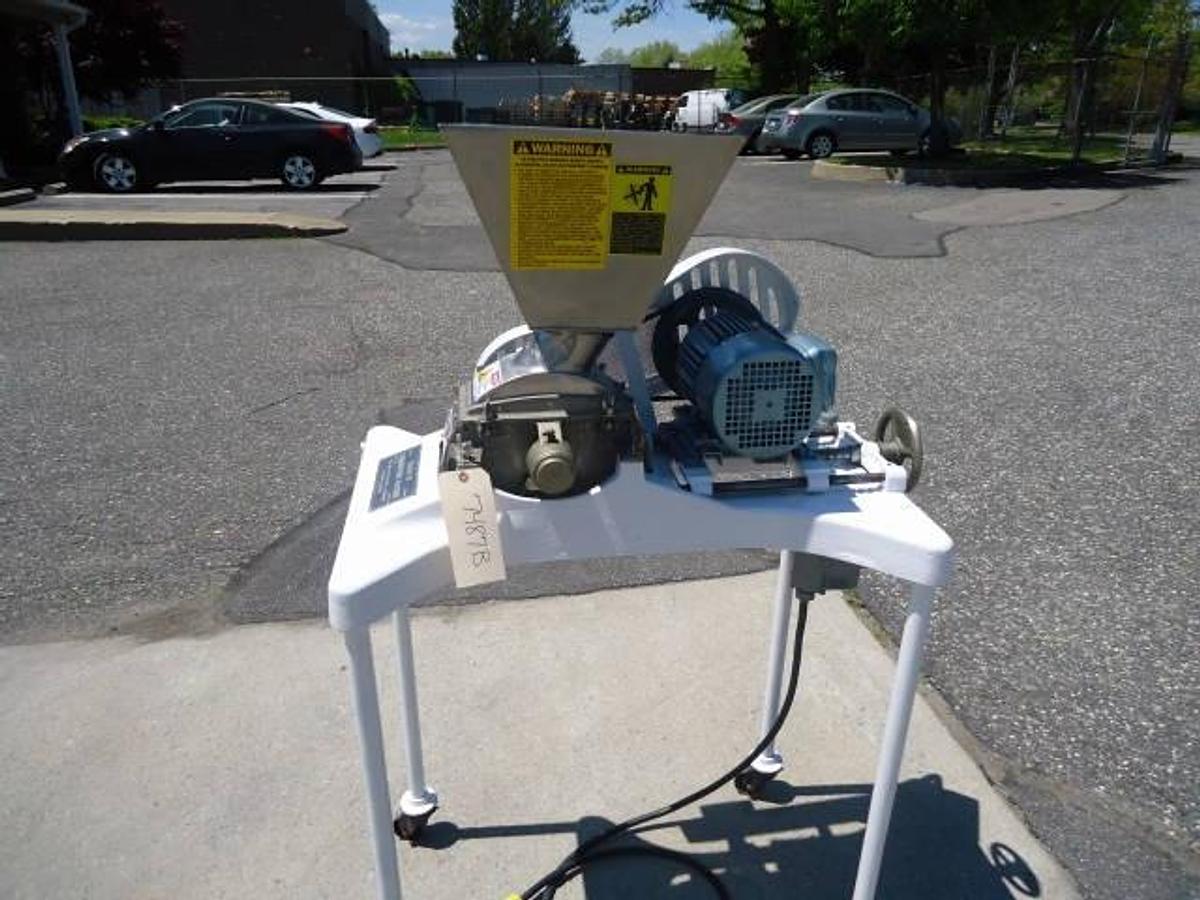 Used Fitzpatrick Model “M”” Ss Pulverizer Comminutor, 2 Hp