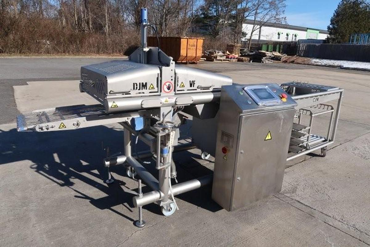 Used DJM VacForm VF 04 Forming Machine, Mfd.2022
