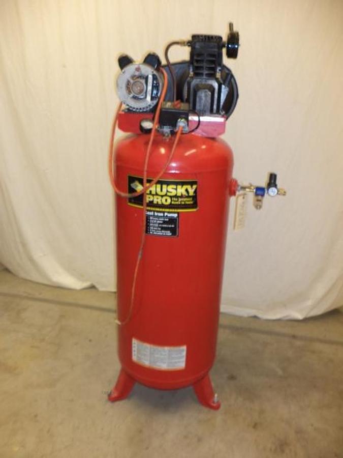 Used Husky 3.2HP air compressor, 11.8 @40 PSI SCFM