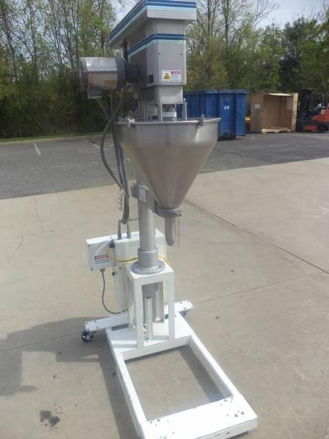 Used GEI/MATEER Single Auger Powder Filler, Agitated Hopper