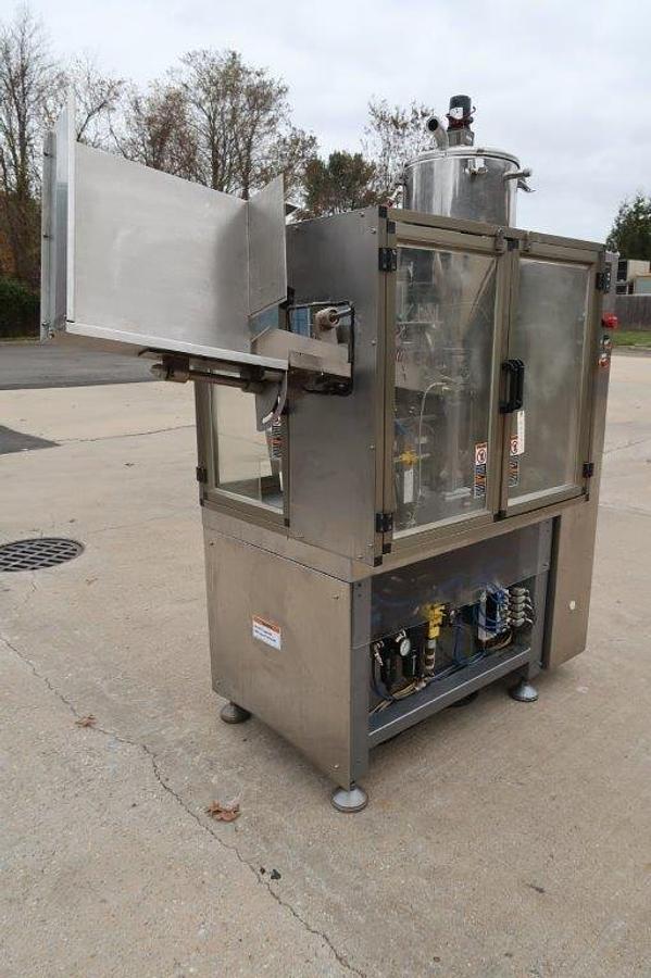 Used Prosys RT30 Plastic Tube Filling and Sealing Machine, Hot Air
