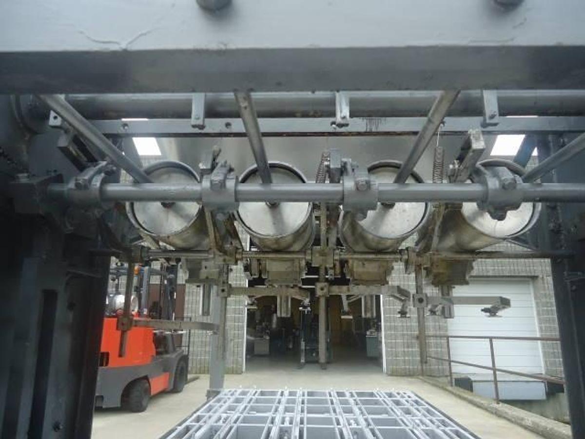 Used Cherry Burrell Four Piston Automatic Filler, Gallon Size Pistons