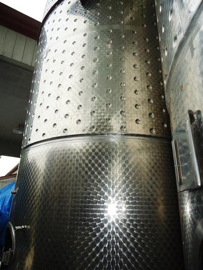 Used 2,700 Gallon Stainless Steel Dimpled Jacketed Closed Vertical Tank
