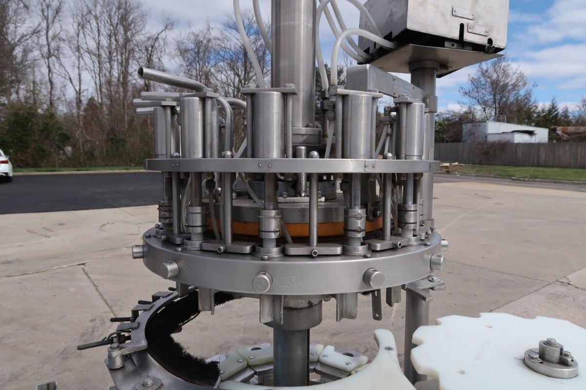 Used Pacific 12 Head Rotary Positive Displacement Filling Machine, Food Use