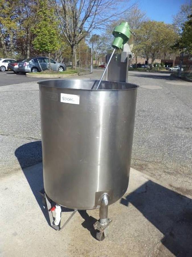 Used 150 Gallon Tolan Stainless Steel Vertical Tank, Portable