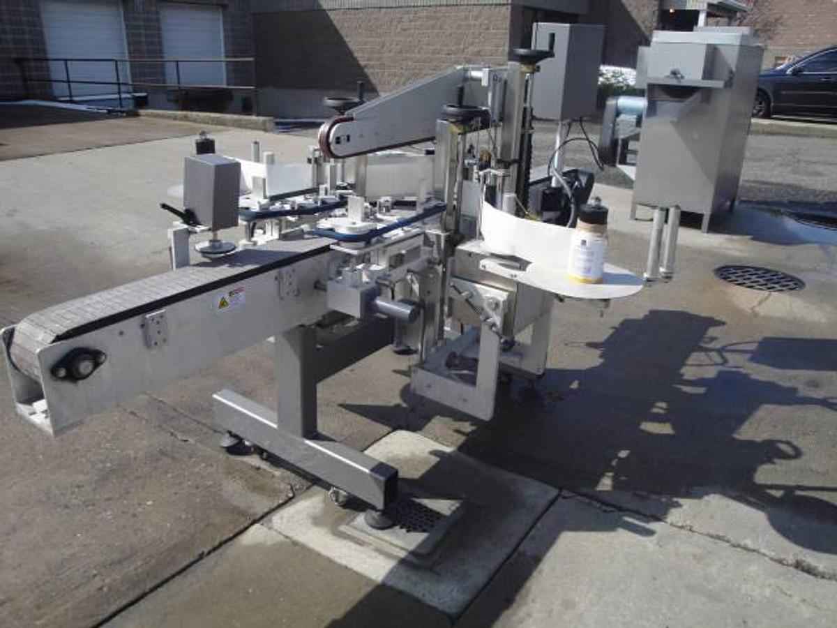 Used Universal Front & Back Pressure Sensitive Labeling Machine