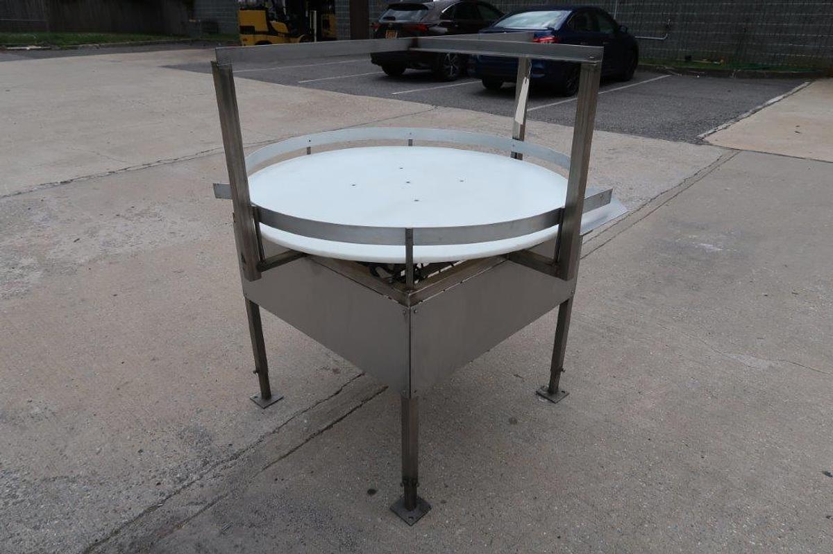 Used 48 Inch Diameter Rotary Unscrambling/Accumulating Table
