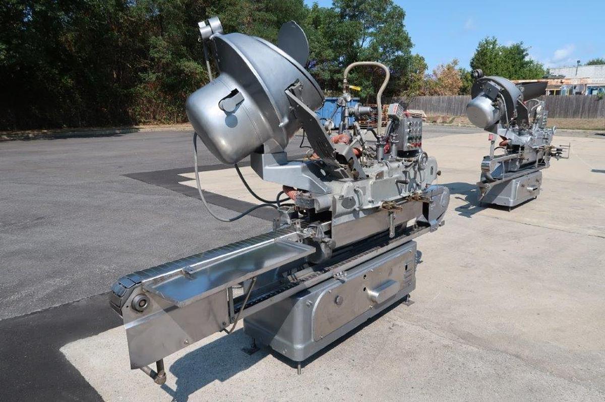 Used White Cap Model VG Automatic Steam Capper