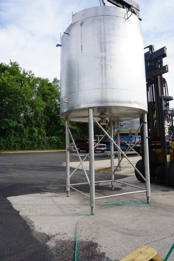 Used 1,200 Gallon Cherry Burrell Stainless Steel Jacketed Vertical Closed Tank