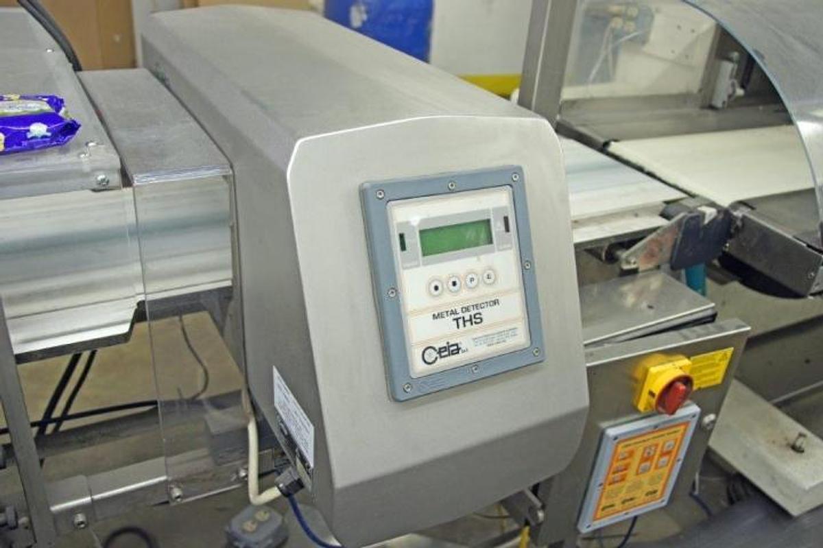 Used Wet Wipe Production Line, 4,250 Wipes Per Minute
