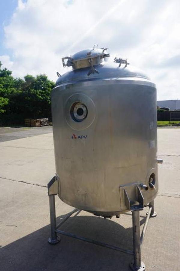 Used 900 Gallon APV Crepaco Stainless Jacketed Pressure Tank, Cone Bottom
