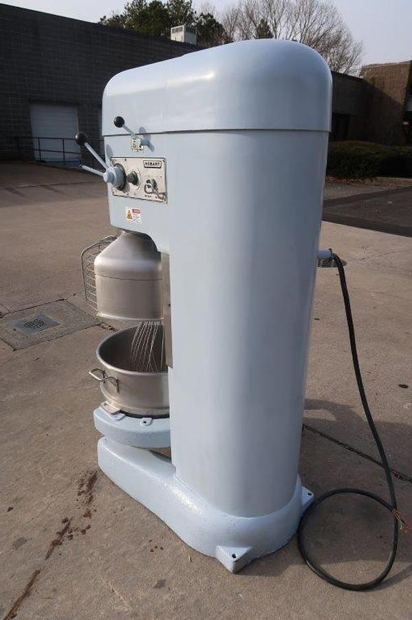 Used Hobart M-802 Bowl Mixer, 80 Quart Capacity