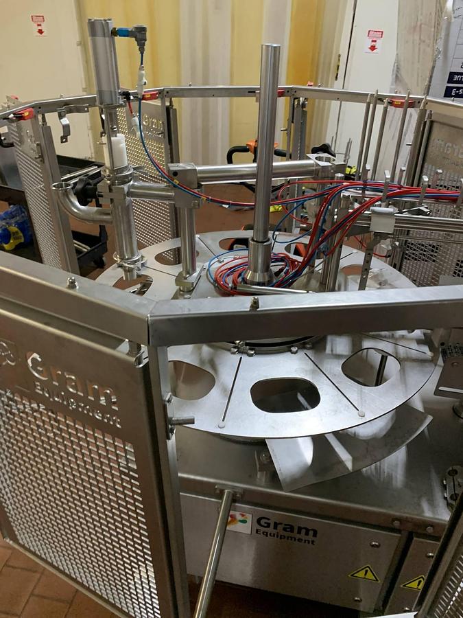 Used Gram Equipment Ten Station Rotary Ice Cream Filling Machine