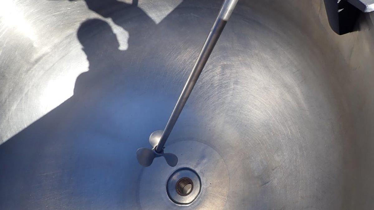 Used 250 Gallon Lee 316 SS Hemispherical Kettle, 90 PSI