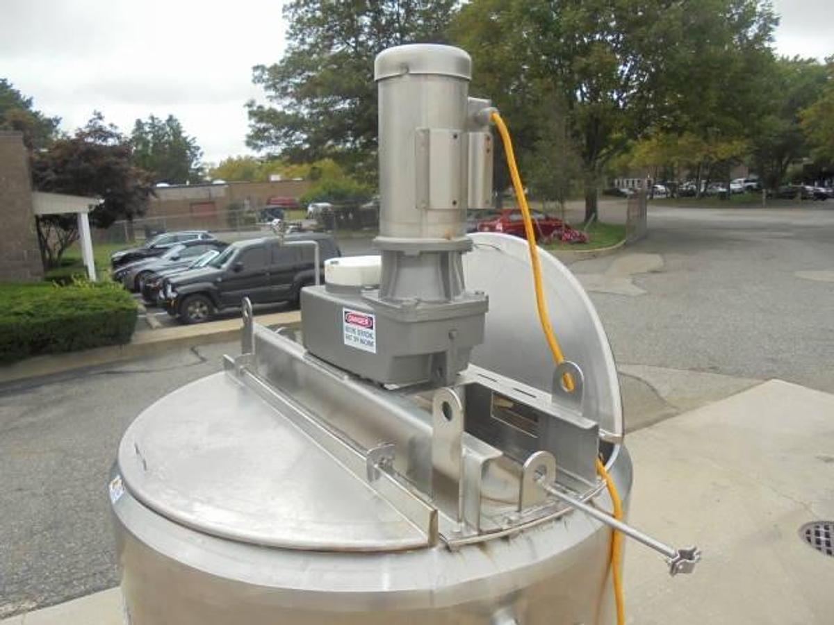Used 600 Gallon A & B Process Systems Scraper Agitated Jacketed Tank, 316L Stainless, Sanitary