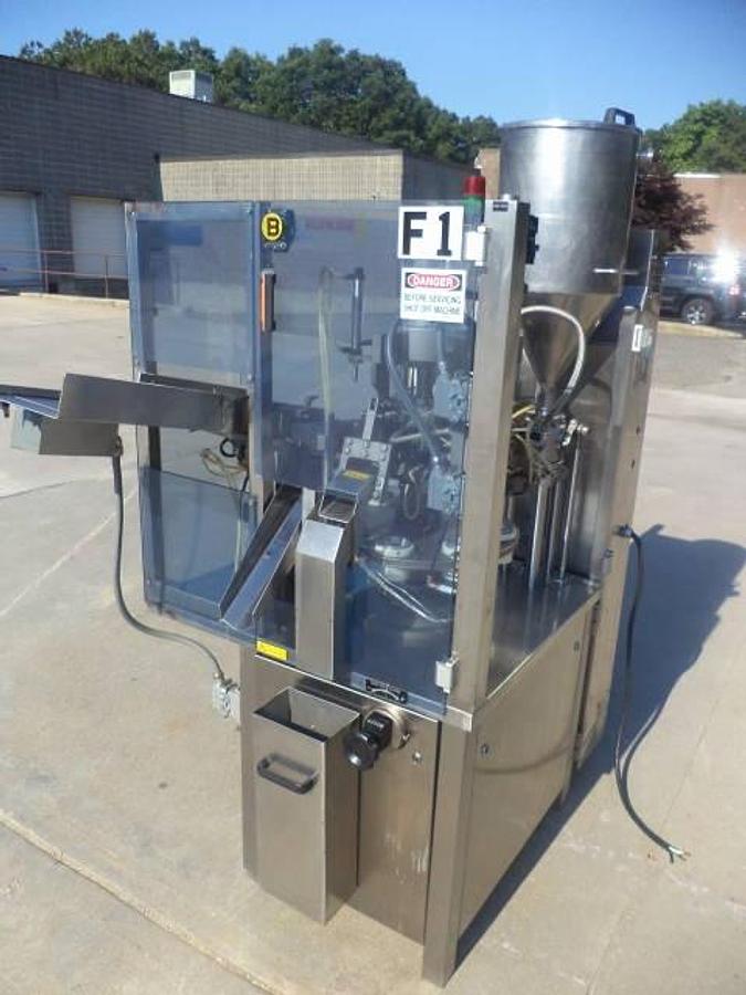 Used Unipac Jolly 50 Plastic Tube Filling/Sealing Machine, Laminate Tubes