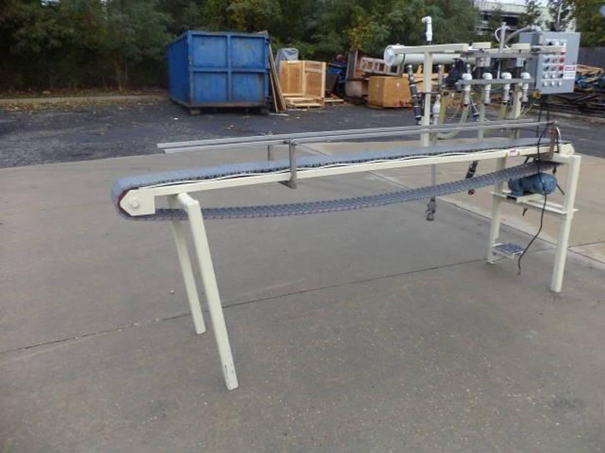 Used Pvc 4 Spout Straight Line Automatic Pressure Gravity Liquid Filling Machine